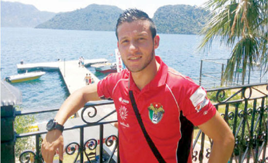 اللحام يؤكد توقيعه رسميا على كشوفات معيذر القطري