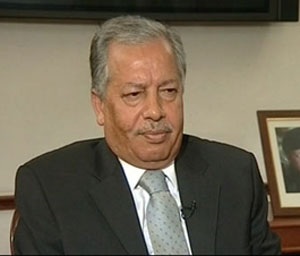 وزير الداخلية يلتقي الأمين العام لمجلس وزراء الداخلية العرب 