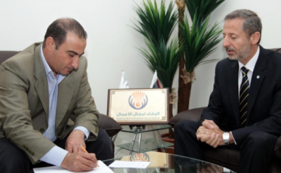 رئيس جمعية الرخاء:الاردن مؤهل لاستقطاب الاستثمارات الخارجية رئيس جمعية الرخاء:الاردن مؤهل لاستقطاب الاستثمارات الخارجية