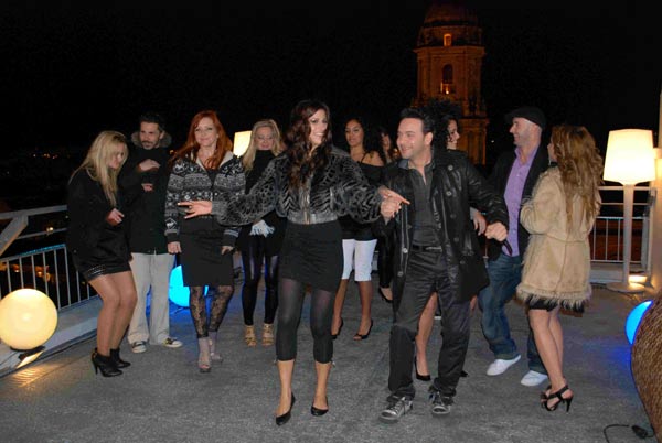 مصطفى قمر يصور أغنية "هي" بنصف مليون جنيه مصري