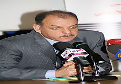 عدنان حمد يتعهد بعدم الإنحياز لوسيلة إعلامية على أخرى