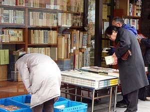40 دار نشر عربية بمعرض الموصل للكتاب 40 دار نشر عربية بمعرض الموصل للكتاب