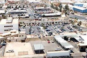 وفد يمني يطلع على تجربة المناطق الحرة وفد يمني يطلع على تجربة المناطق الحرة