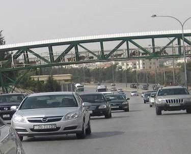 تركيب جسر جديد للمشاة على شارع الحزام الدائري الجمعة المقبل تركيب جسر جديد للمشاة على شارع الحزام الدائري الجمعة المقبل
