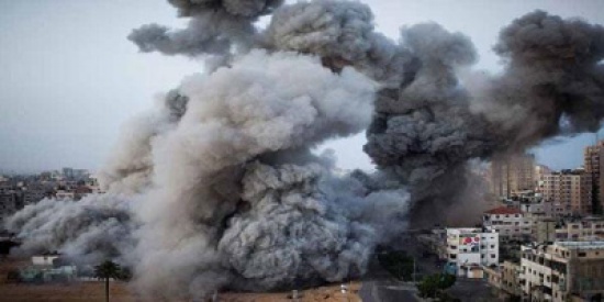 انتشال جثامين عشرة شهداء جراء استمرارقصف اسرائيل لغزة