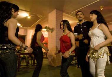 الطريق إلى إحتراف " الزنا "