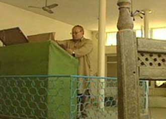 آخر يهودي بأفغانستان يتشبث بالبقاء هناك