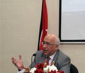 المعايطة يحاضر بعمان العربية عن الديمقراطية والمشاركة السياسية