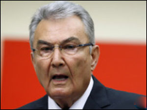 فضيحة جنسية تطيح بزعيم اكبر احزاب المعارضة في تركيا