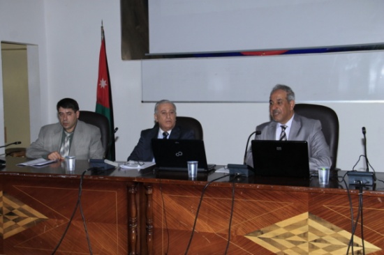 إدارية فيلادلفيا تقيم يومها العلمي