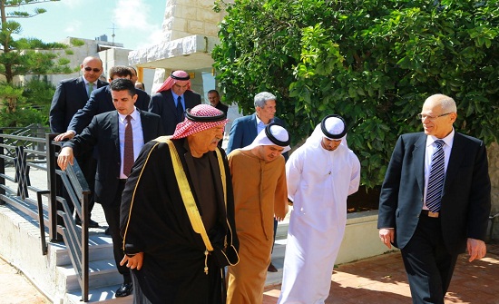 بالصور : وفد من وجهاء عشيرة جرار يزور سفارة الامارات بعمان بالصور : وفد من وجهاء عشيرة جرار يزور سفارة الامارات بعمان