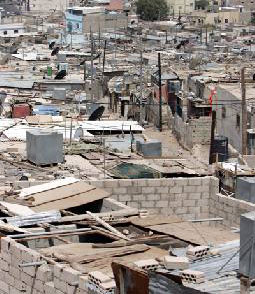 ازالة المباني المخالفة في الشلالة الجنوبية بالعقبة 