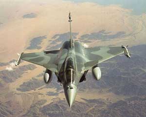 الطيران الاسرائيلي ينفذ غارات وهمية فوق البقاع اللبناني