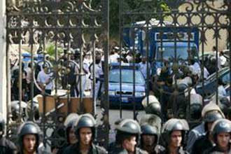 انتقادات متبادلة بين مصر وأمريكا بسبب الطوارئ