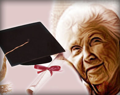 تسعينية تحصل على الماجستير 