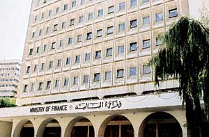 مؤشرات الاقتصاد الوطني تتماسك وتميل للايجابية منذ بداية العام مؤشرات الاقتصاد الوطني تتماسك وتميل للايجابية منذ بداية العام