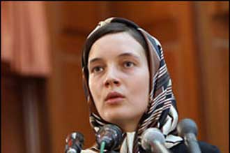 السماح لفرنسية اتهمت بالتجسس بمغادرة إيران