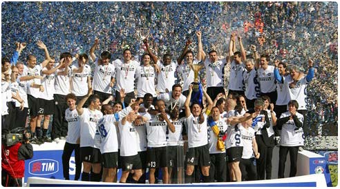 إنتر يحرز اللقب الخامس على التوالي