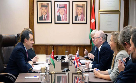 الأردن وبريطانيا يبحثان سبل إنجاح مؤتمر لندن لحشد الدعم للاردن الأردن وبريطانيا يبحثان سبل إنجاح مؤتمر لندن لحشد الدعم للاردن