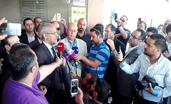 مجلس النقباء يعلق إضراب الأربعاء وكافة الأنشطة الإحتجاجية مجلس النقباء يعلق إضراب الأربعاء وكافة الأنشطة الإحتجاجية