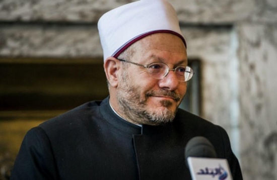مفتي مصر يجيز إخراج الزكاة للجيش مفتي مصر يجيز إخراج الزكاة للجيش