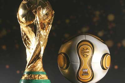 هوس كأس العالم اردنيا .. استبدل نظاراتك الطبية بكرت الجزيرة !