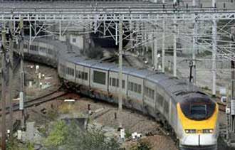 مراهقة بريطانية تضحي بنفسها لتنقذ كلبها  