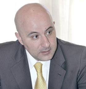 وزير الصناعة يدعو رجال اعمال بريطانيين للاستثمار في الاردن وزير الصناعة يدعو رجال اعمال بريطانيين للاستثمار في الاردن