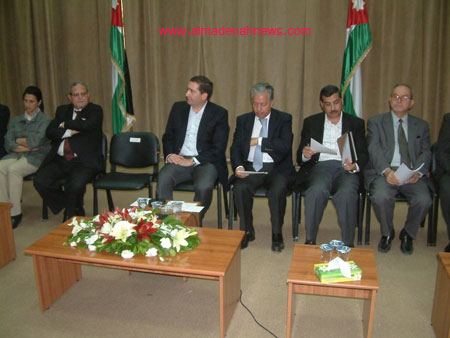 الرفاعي يلتقي ممثلي الفعاليات الشعبية والرسمية في عجلون ويتفقد عددا من المشروعات التنموية