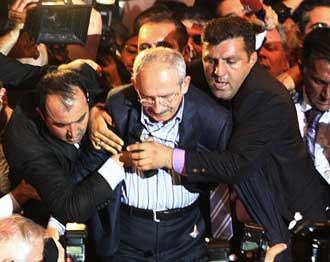 زعيم جديد للشعب التركي المعارض    