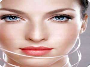 أخطاء جمالية تصيبك بعلامات الشيخوخة