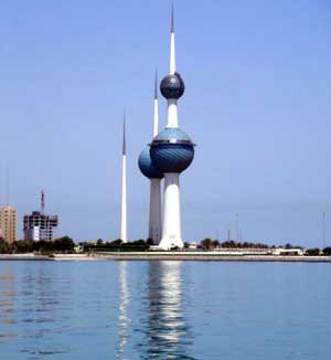 الغبار يوقف حركة الملاحة في موانئ الكويت 