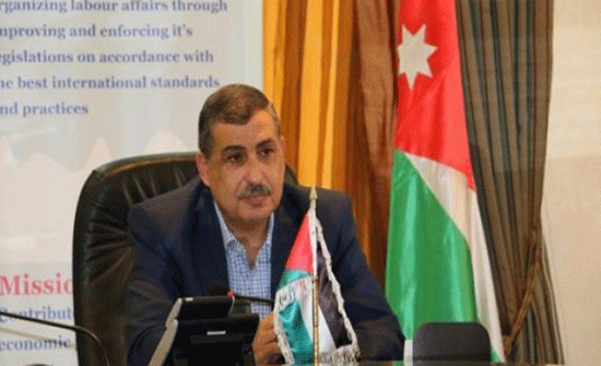 وزير المياه والري يلتقي نقيب واعضاء مجلس نقابة المقاولين وزير المياه والري يلتقي نقيب واعضاء مجلس نقابة المقاولين