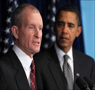 جدل أميركي بشأن أجهزة المخابرات    