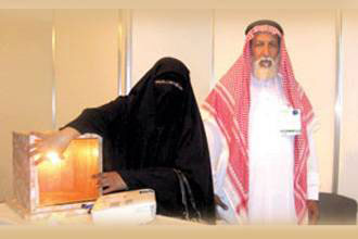 والدة مخترع سعودي تعرض ابتكاره بعد وفاته بأيام قليلة