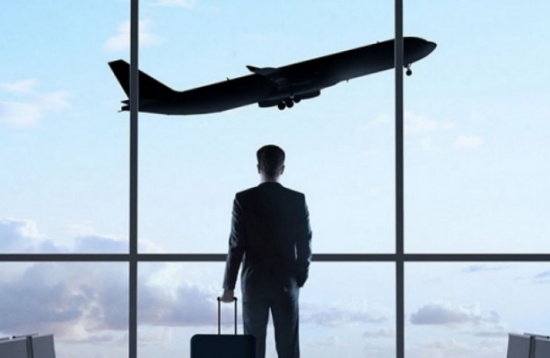 37 مكتباً للسياحة والسفر تواجه الإغلاق لعدم تجديد تراخصيها