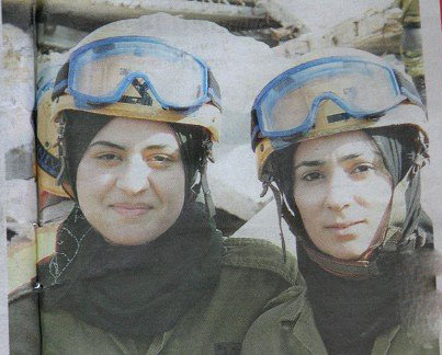 فتيات عربيات ينضممن للوحدة 669 بقيادة الجبهة الداخلية الاسرائيلية