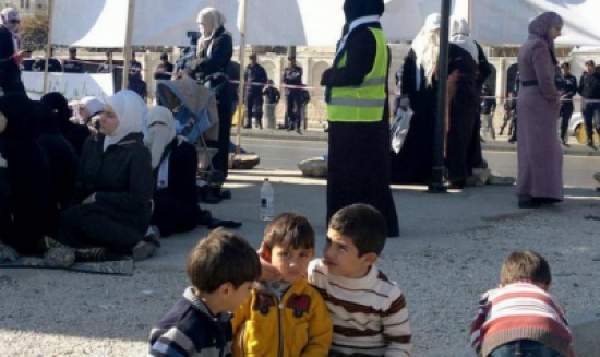 العيد بعيون اللاجئين السوريين في إربد العيد بعيون اللاجئين السوريين في إربد