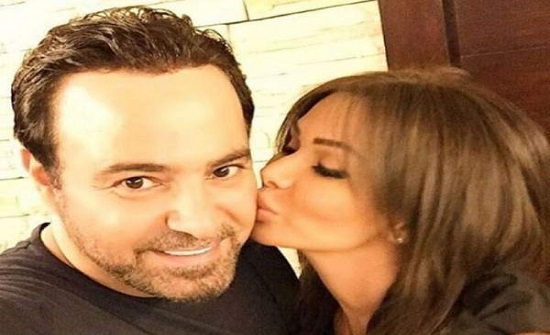 بالفيديو : عاصي الحلاني وزوجته بدأت قصة حبهما بهذا الفيديو كليب الذي أدى الى زواجهما بالفيديو : عاصي الحلاني وزوجته بدأت قصة حبهما بهذا الفيديو كليب الذي أدى الى زواجهما