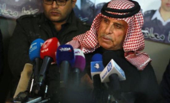 والد الكساسبة يناشد الإعلام بالتأكد من صحة الأخبار قبل نشرها والد الكساسبة يناشد الإعلام بالتأكد من صحة الأخبار قبل نشرها