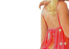 ارتفاع مبيعات الملابس الداخلية النسائية المثيرة في بريطانيا