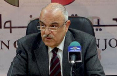 مشان تكمل : الحكومة " تلطش " برنامجها الإقتصادي من برنامج منشور لحزب أردني 