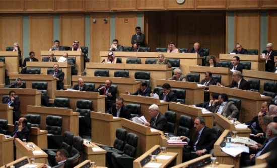 مجلس النواب يقر بالأكثرية التعديلات الدستورية