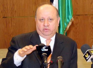 وزير الثقافة يلتقي الباحث الكوسوفي بكر اسماعيل وزير الثقافة يلتقي الباحث الكوسوفي بكر اسماعيل