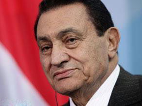 مبارك يأمر بفتح معبر رفح لإدخال المساعدات الإنسانية