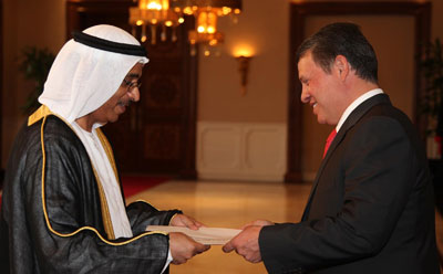 سفير دولة الإمارات عبدالله العامري يقدم أوراق اعتماده لجلالة الملك  