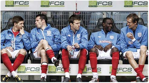 إعلان تشكيلة إنكلترا الرسمية  