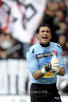 المحكمة الرياضية : إيقاف عصام الحضرى أربع شهور و غرامة مالية 800 الف دولار	