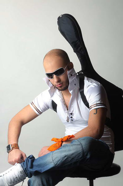 قويدر مان في الاكاديمية والدخان سبب عصبيتي 