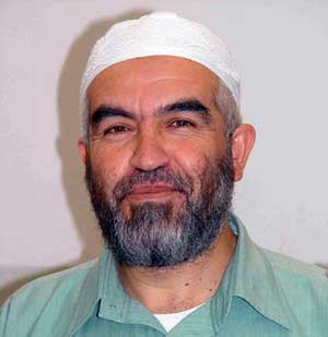 اسرائيل تفرج بشروط عن الشيخ رائد صلاح 